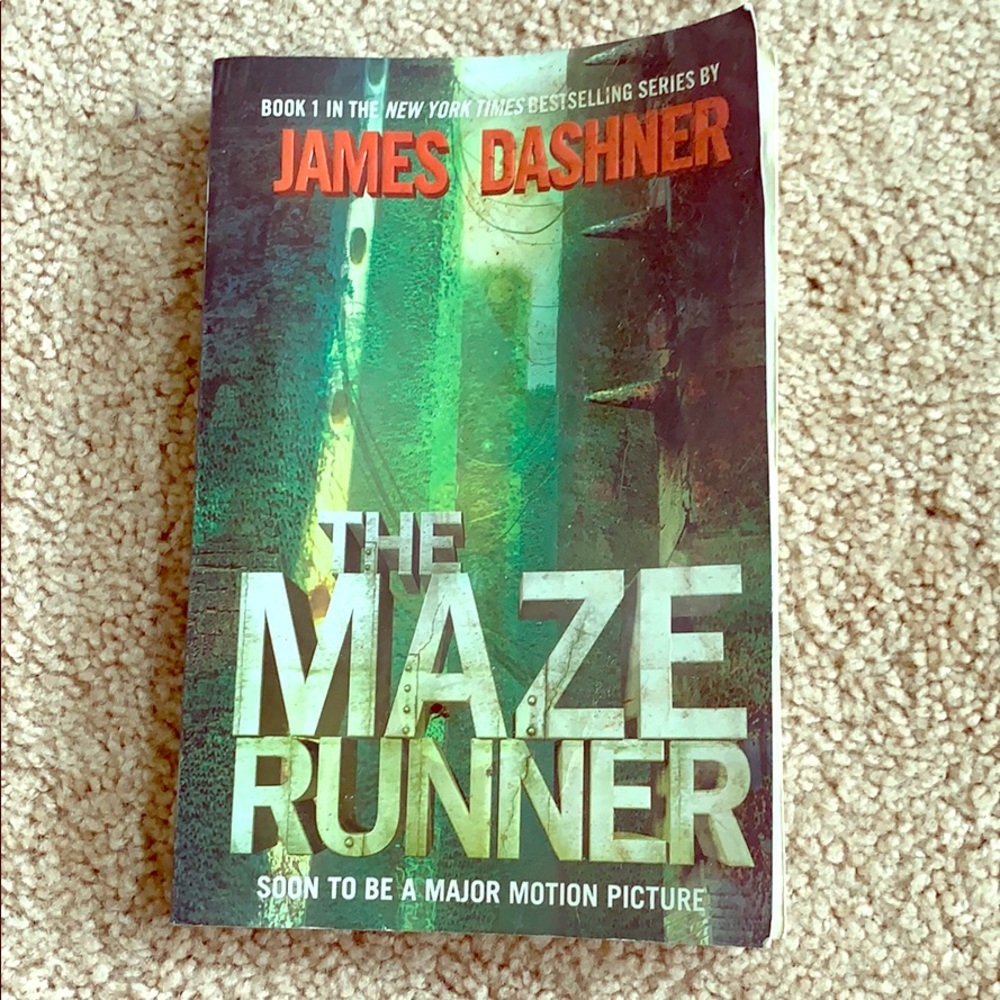 The maze runner paperback book NY time bestseller